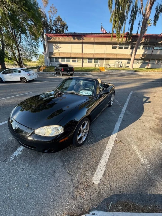 2003 Mazda NB MX-5 Miata - Image 2 of 9