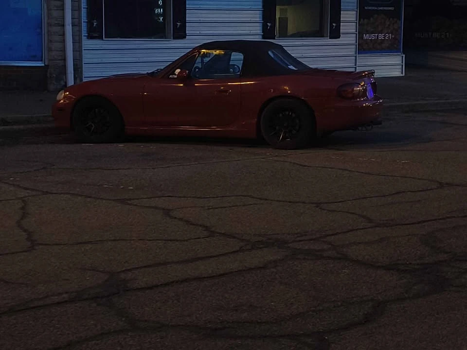 2003 Mazda NB MX-5 Miata - Image 2 of 5
