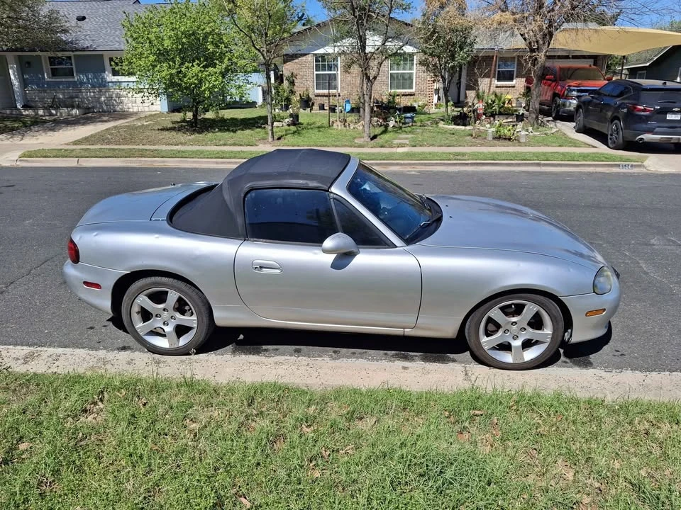 2003 Mazda NB MX-5 Miata - Image 5 of 13