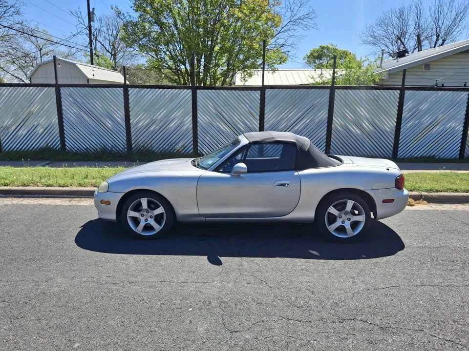 2003 Mazda NB MX-5 Miata - Image 2 of 13