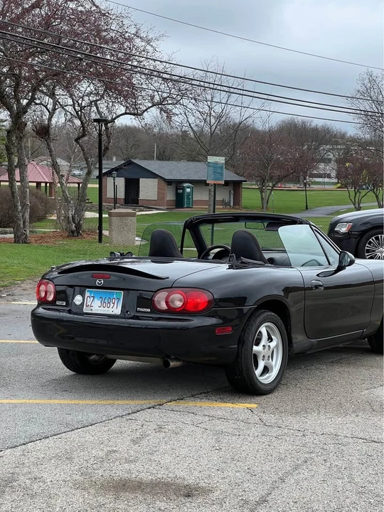 2003 Mazda NB MX-5 Miata - Image 3 of 19
