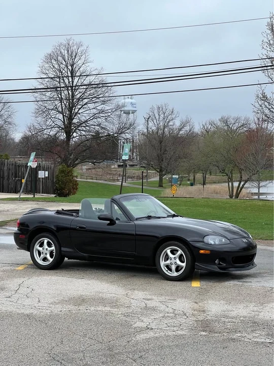 2003 Mazda NB MX-5 Miata - Image 2 of 19