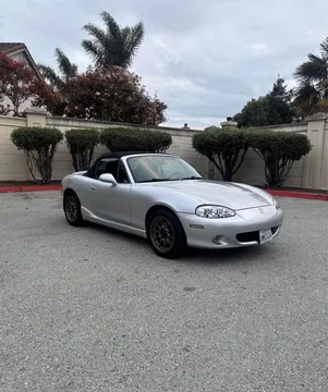 2003 Mazda MX-5 Miata Convertible