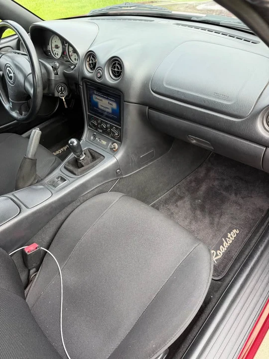 2003 Mazda NB MX-5 Miata - Image 7 of 10