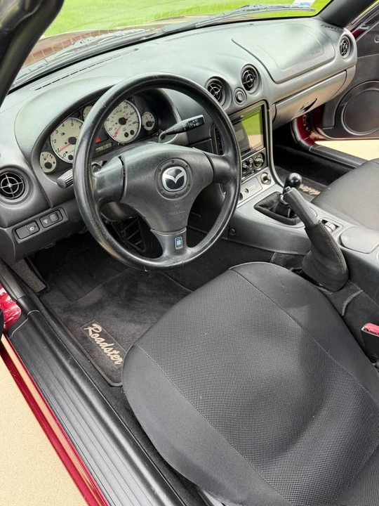 2003 Mazda NB MX-5 Miata - Image 8 of 10