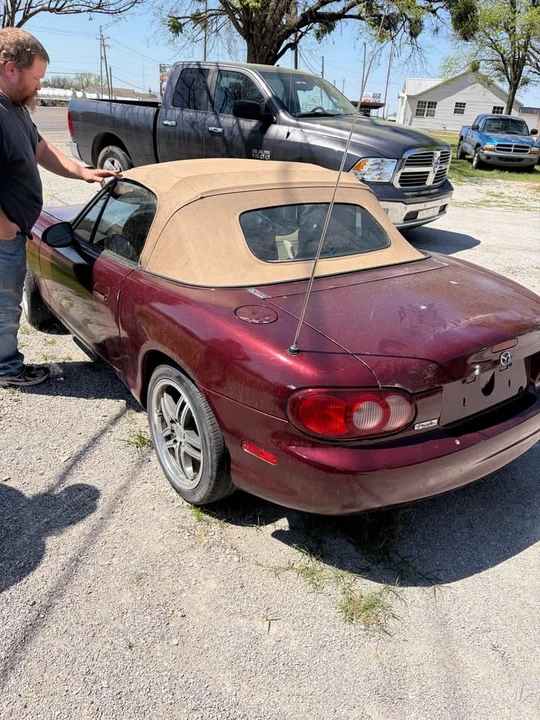 2003 Mazda NB MX-5 Miata - Image 5 of 5