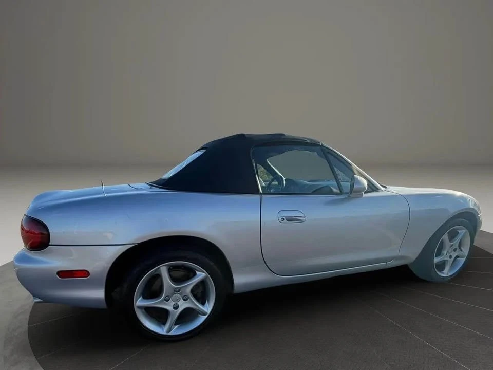 2003 Mazda NB MX-5 Miata - Image 3 of 14