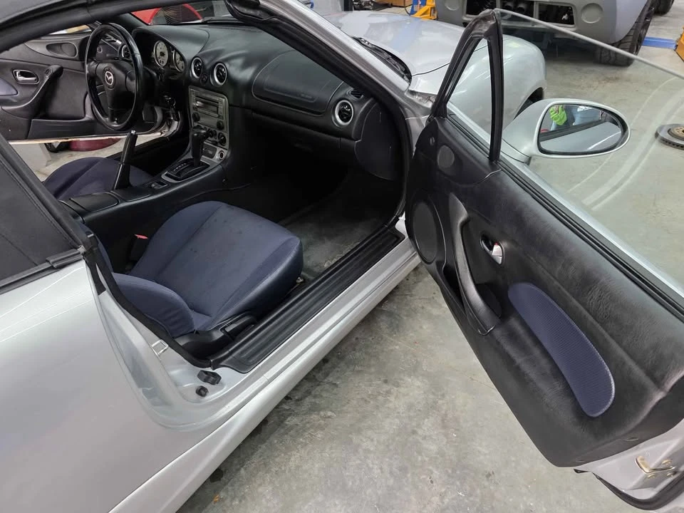 2003 Mazda NB MX-5 Miata - Image 9 of 14