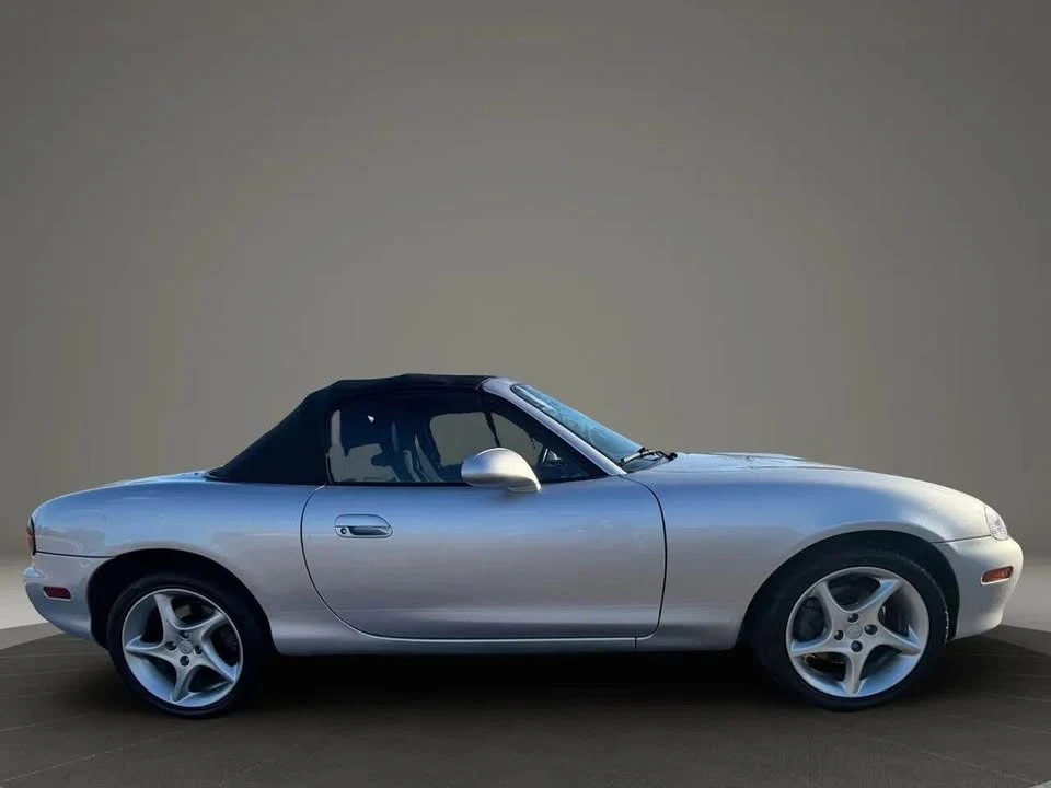 2003 Mazda NB MX-5 Miata - Image 2 of 14