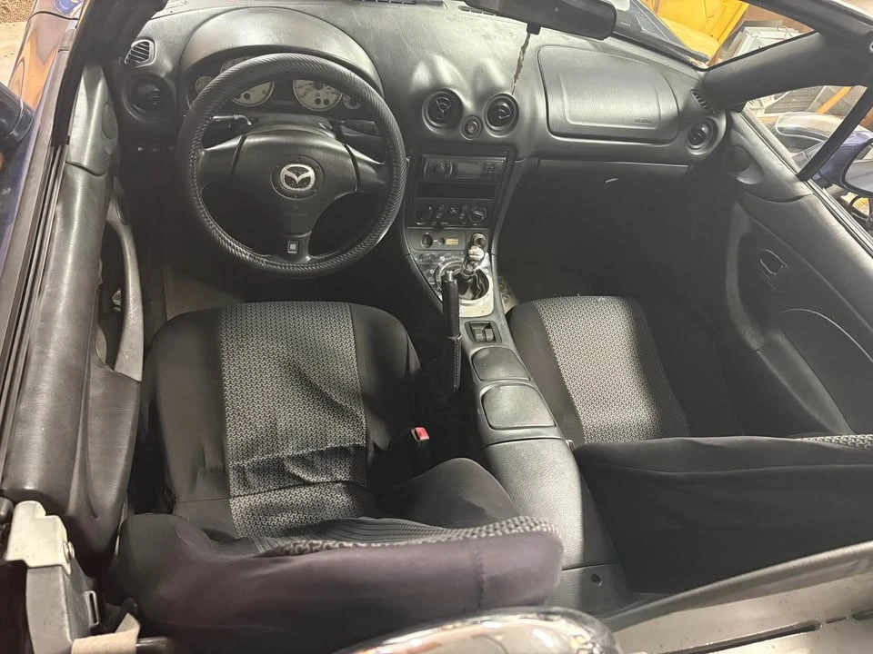 2003 Mazda NB MX-5 Miata - Image 4 of 5