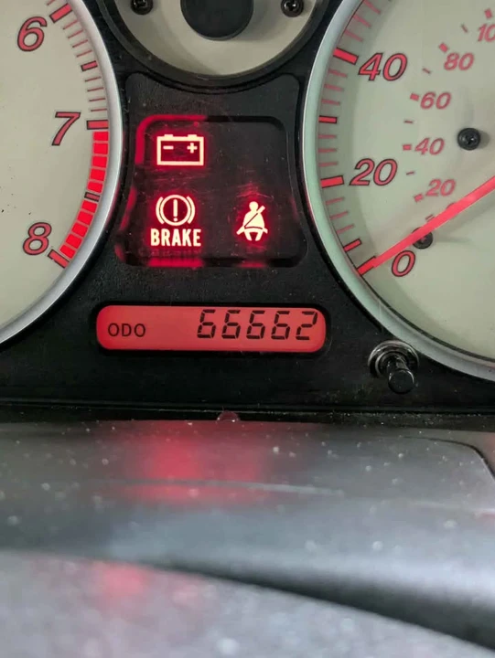 2003 Mazda NB MX-5 Miata - Image 6 of 15