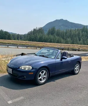 2003 Mazda MX-5 Miata Convertible