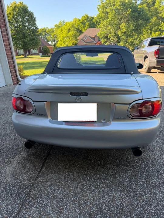 2003 Mazda NB MX-5 Miata - Image 11 of 20