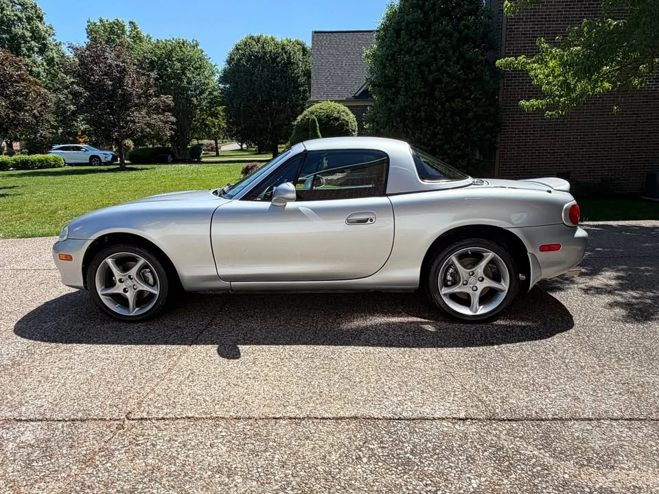2003 Mazda NB MX-5 Miata - Image 6 of 20