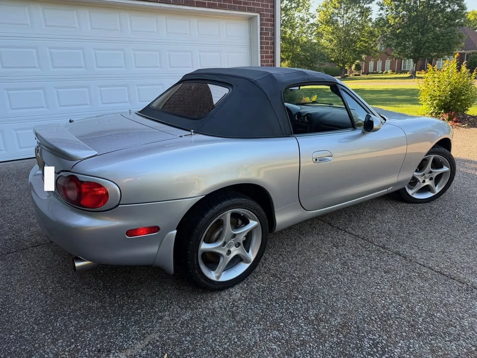2003 Mazda NB MX-5 Miata - Image 9 of 20