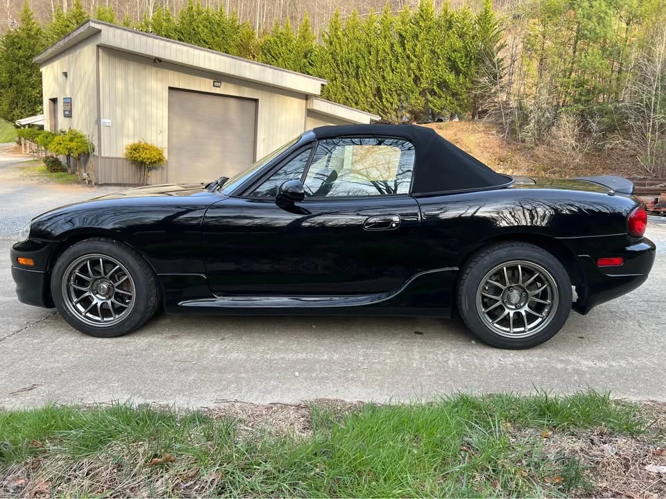2003 Mazda NB MX-5 Miata - Image 6 of 17