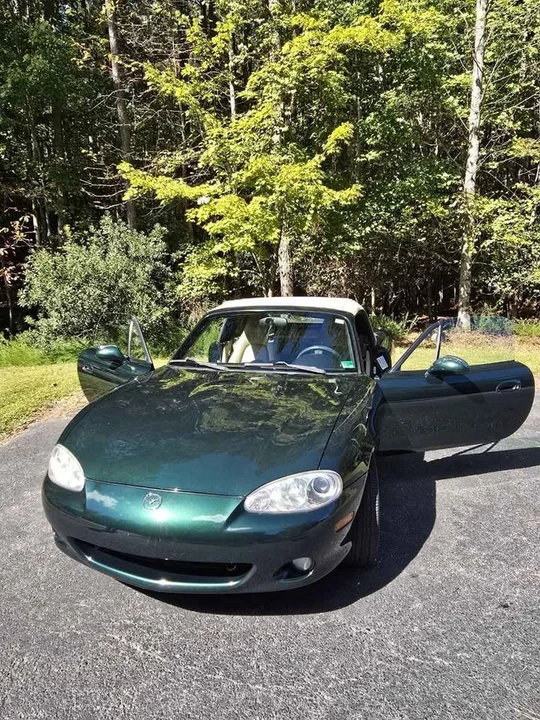 2003 Mazda NB MX-5 Miata - Image 3 of 19
