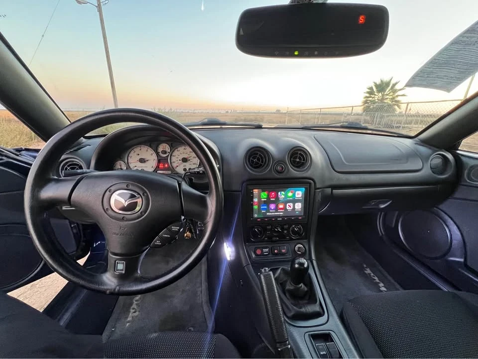 2003 Mazda NB MX-5 Miata - Image 5 of 11