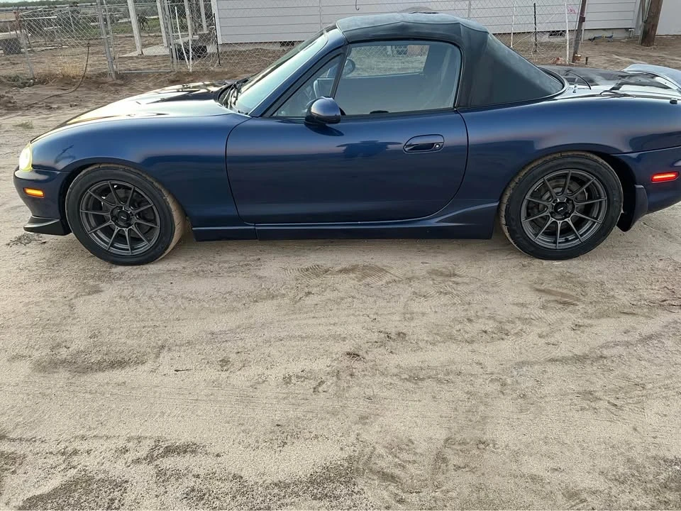 2003 Mazda NB MX-5 Miata - Image 3 of 11