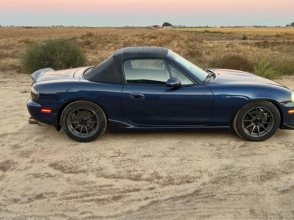 2003 Mazda NB MX-5 Miata - Image 2 of 11