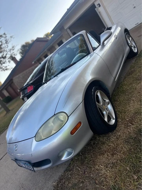 2003 Mazda NB MX-5 Miata - Image 5 of 11