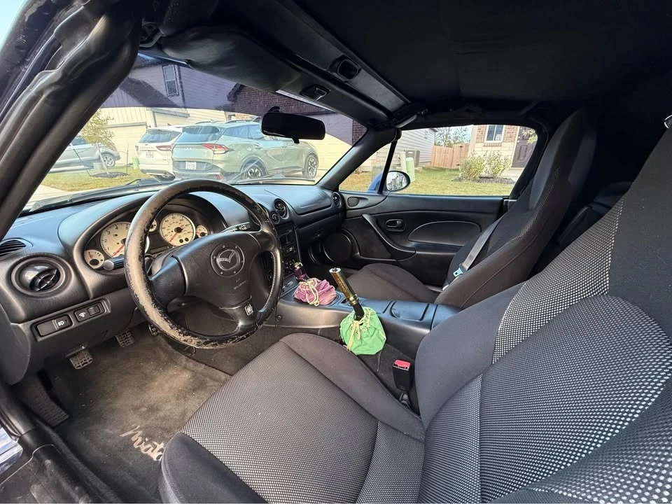 2003 Mazda NB MX-5 Miata - Image 7 of 12