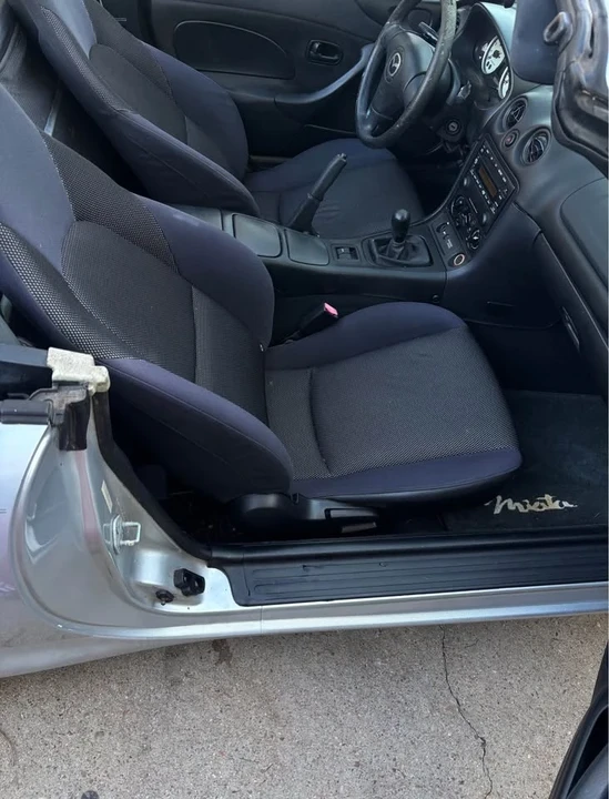 2003 Mazda NB MX-5 Miata - Image 6 of 11