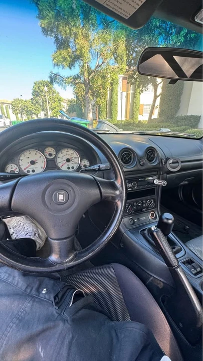 2003 Mazda NB MX-5 Miata - Image 4 of 9
