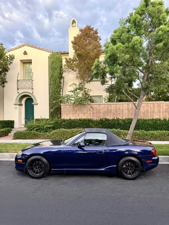 2003 Mazda NB MX-5 Miata - Image 2 of 9