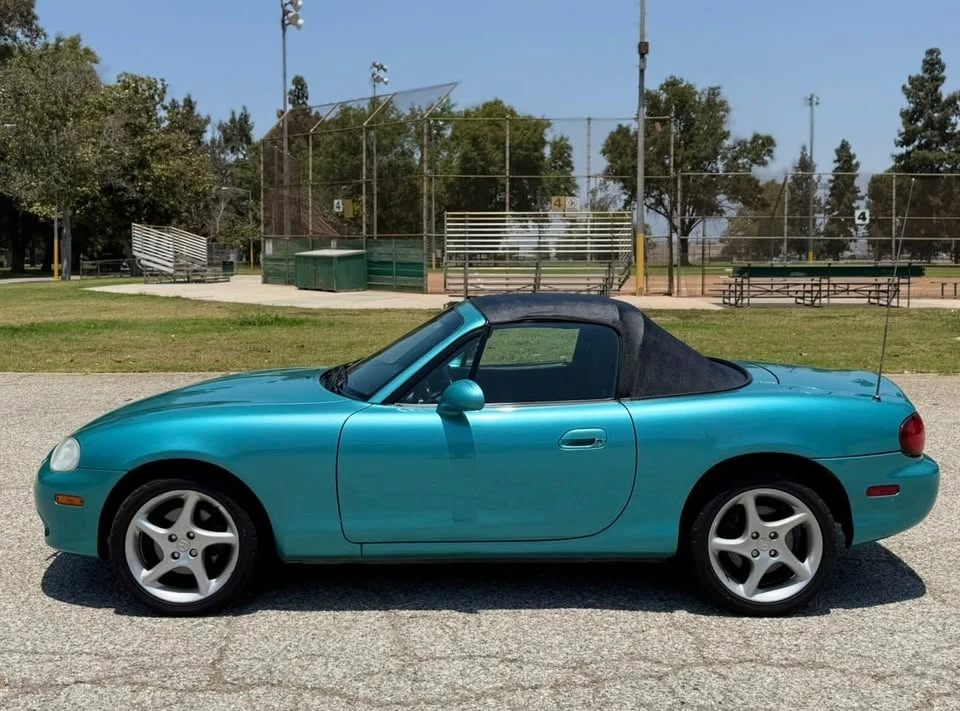 2003 Mazda NB MX-5 Miata - Image 2 of 14