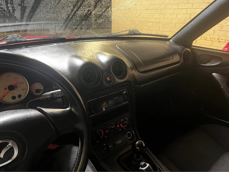 2003 Mazda NB MX-5 Miata - Image 7 of 8