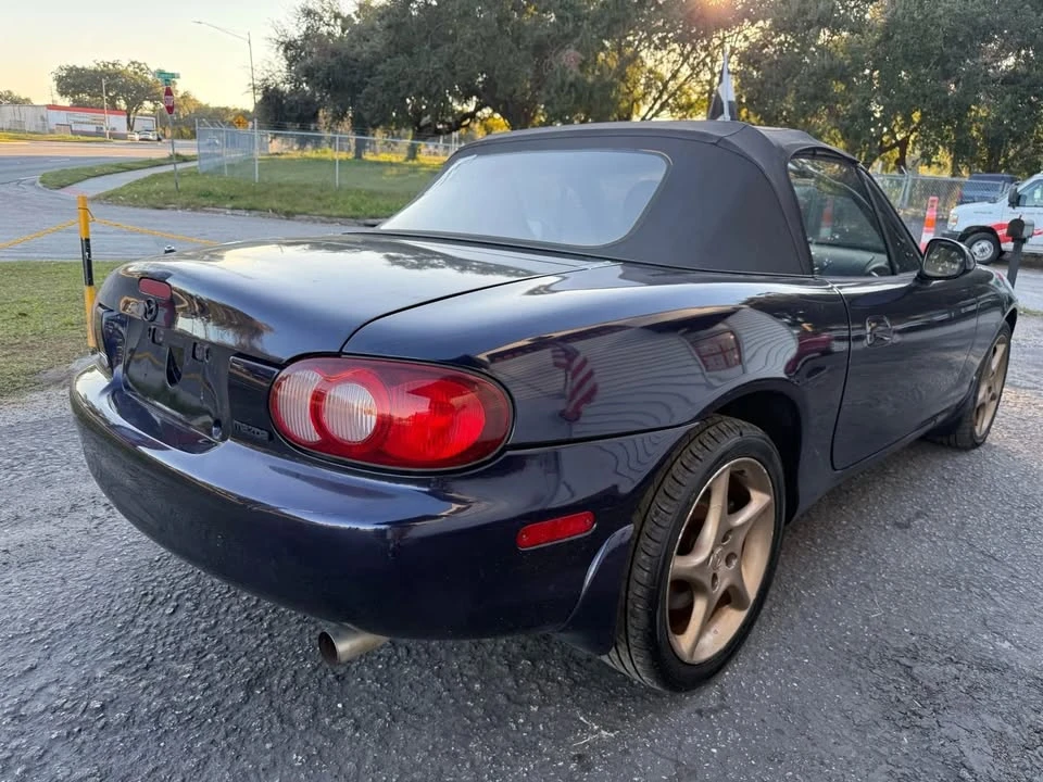 2003 Mazda NB MX-5 Miata - Image 4 of 14
