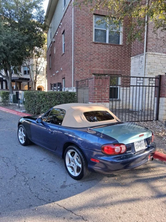2003 Mazda NB MX-5 Miata - Image 8 of 10