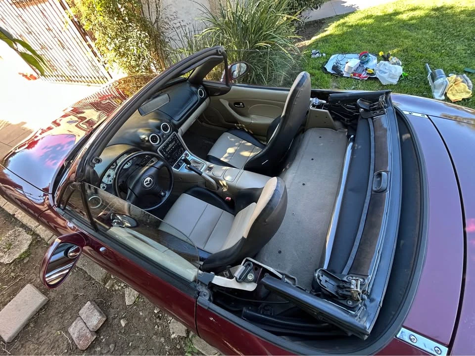 2003 Mazda NB MX-5 Miata - Image 5 of 13