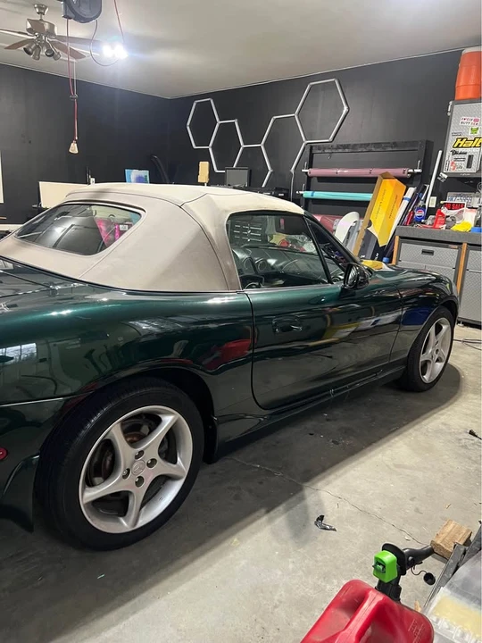 2003 Mazda NB MX-5 Miata - Image 3 of 8