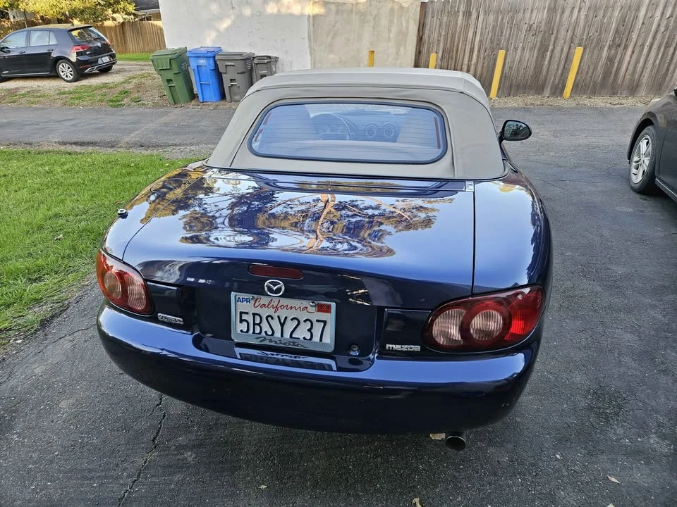 2003 Mazda NB MX-5 Miata - Image 3 of 18