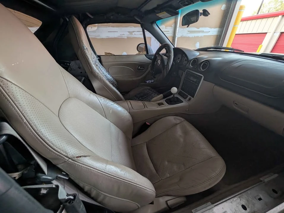 2003 Mazda NB MX-5 Miata - Image 11 of 12