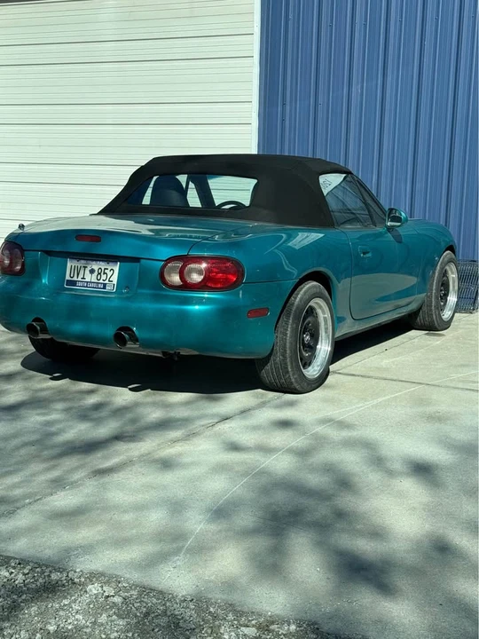 2003 Mazda NB MX-5 Miata - Image 3 of 13