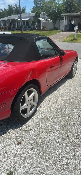 2003 Mazda NB MX-5 Miata - Image 5 of 8