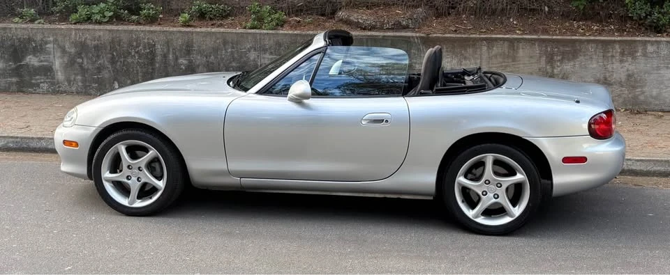 2003 Mazda NB MX-5 Miata - Image 6 of 10