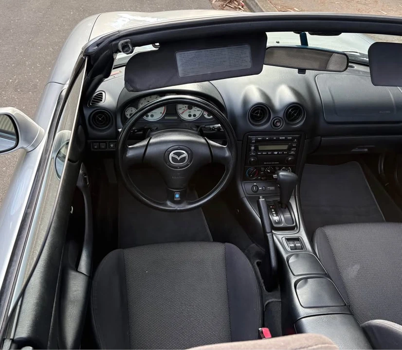 2003 Mazda NB MX-5 Miata - Image 7 of 10