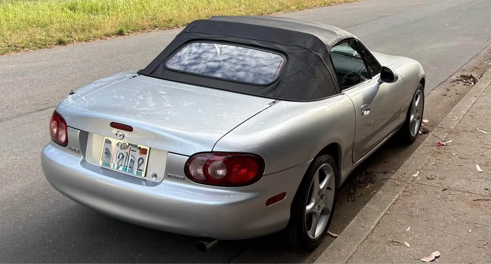 2003 Mazda NB MX-5 Miata - Image 4 of 10