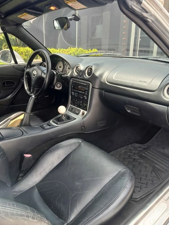2003 Mazda NB MX-5 Miata - Image 17 of 20