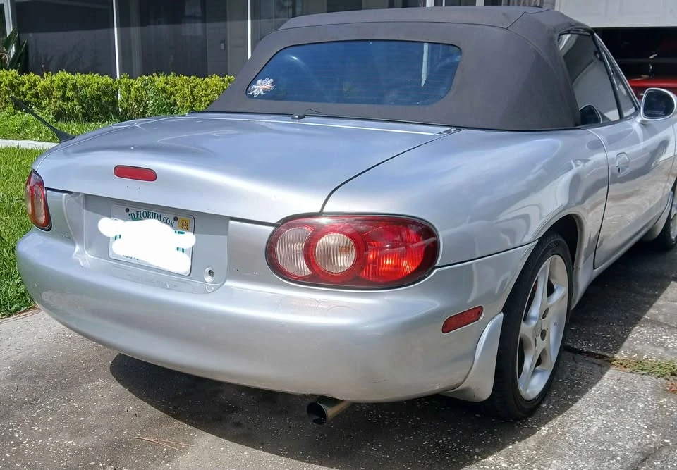 2003 Mazda NB MX-5 Miata - Image 4 of 20