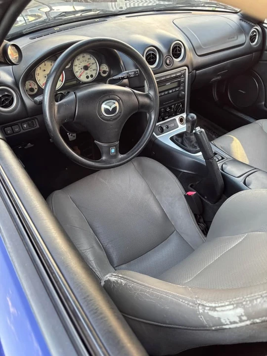 2003 Mazda NB MX-5 Miata - Image 5 of 11