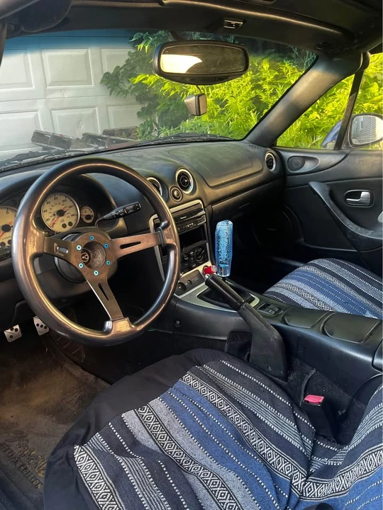 2003 Mazda NB MX-5 Miata - Image 4 of 10