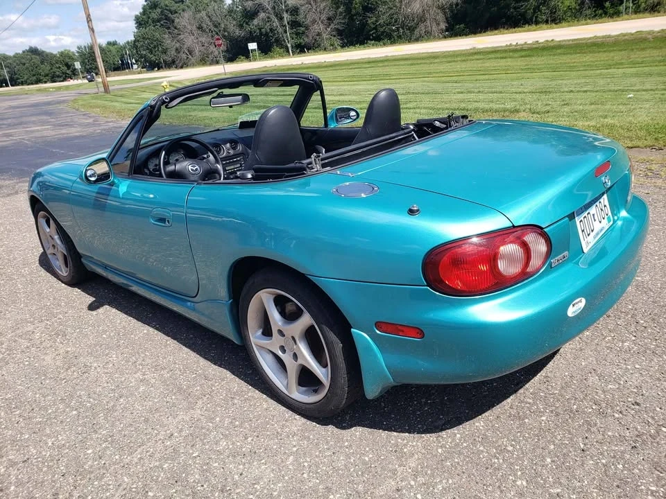 2003 Mazda NB MX-5 Miata - Image 3 of 11