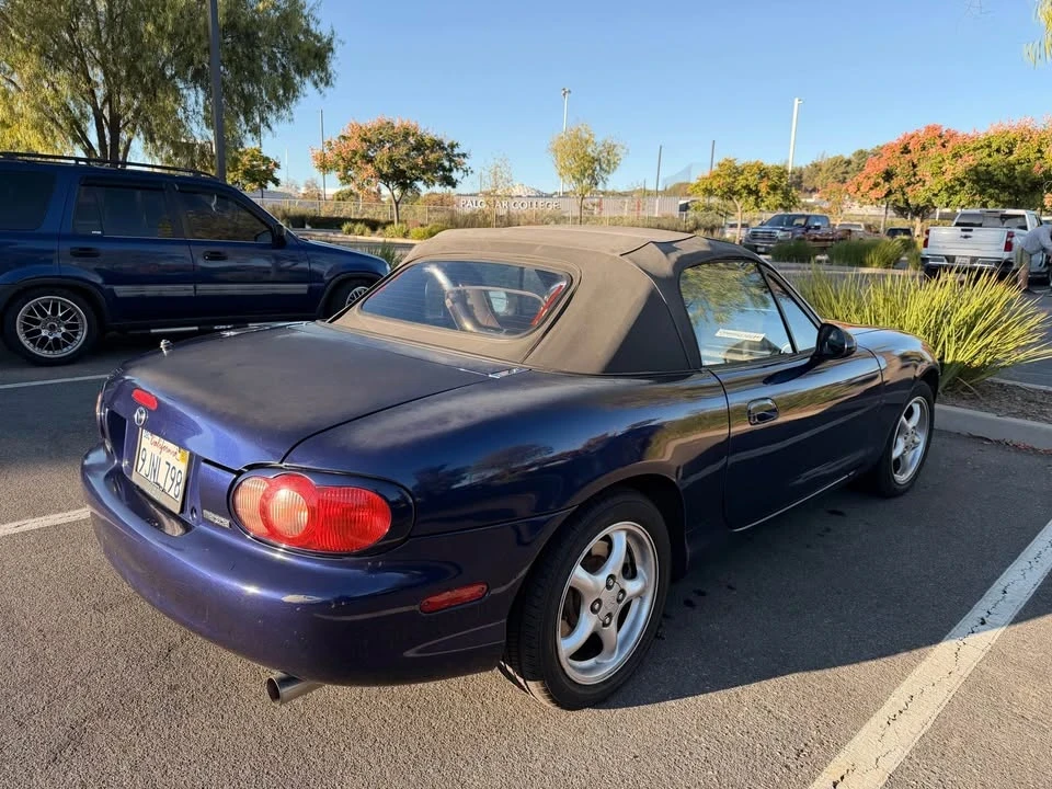2003 Mazda NB MX-5 Miata - Image 4 of 4