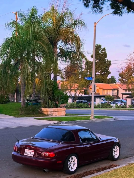 2003 Mazda NB MX-5 Miata - Image 4 of 13