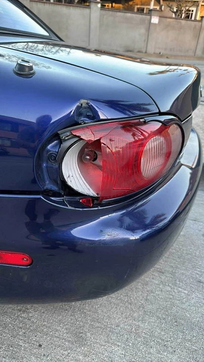2003 Mazda NB MX-5 Miata - Image 10 of 10